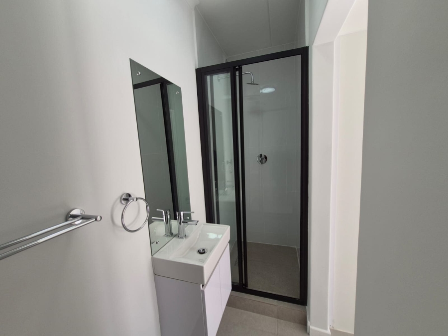 2 Bedroom Property for Sale in Vredekloof Western Cape
